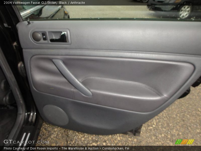 Black / Anthracite 2004 Volkswagen Passat GLS Sedan