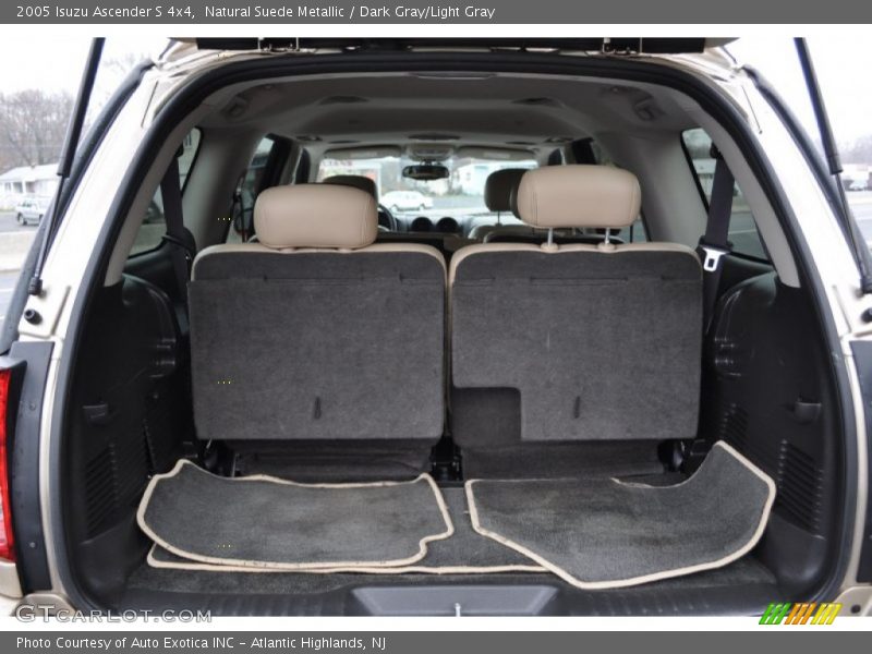  2005 Ascender S 4x4 Trunk