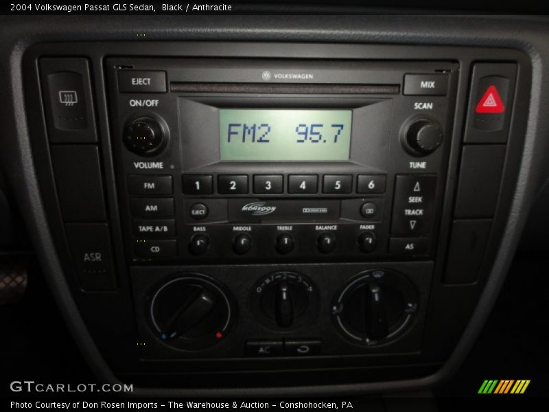 Black / Anthracite 2004 Volkswagen Passat GLS Sedan