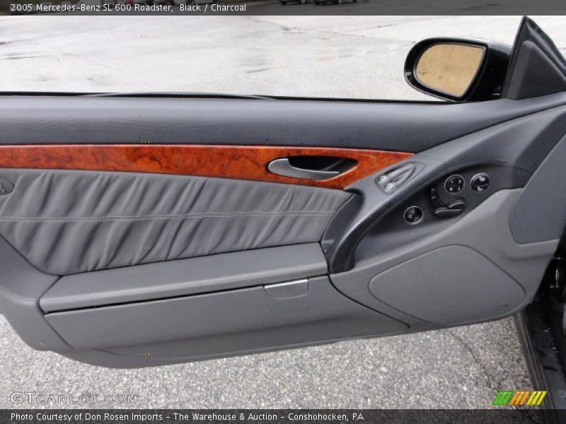Door Panel of 2005 SL 600 Roadster