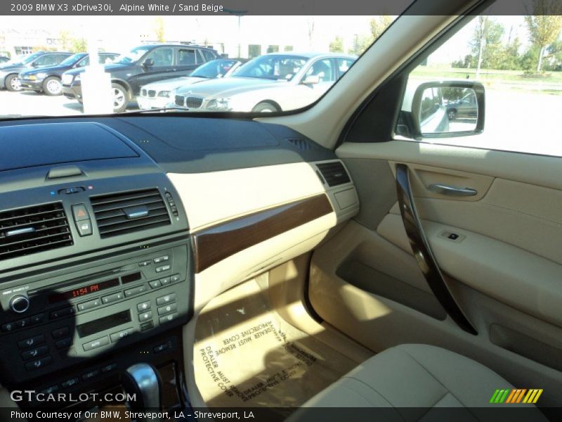 Alpine White / Sand Beige 2009 BMW X3 xDrive30i