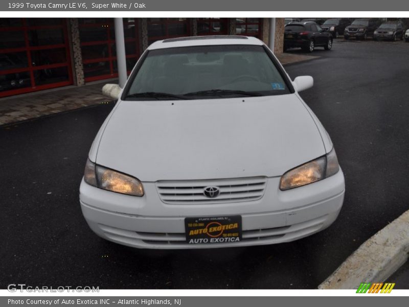 Super White / Oak 1999 Toyota Camry LE V6