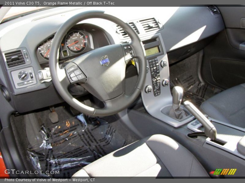 Dashboard of 2011 C30 T5