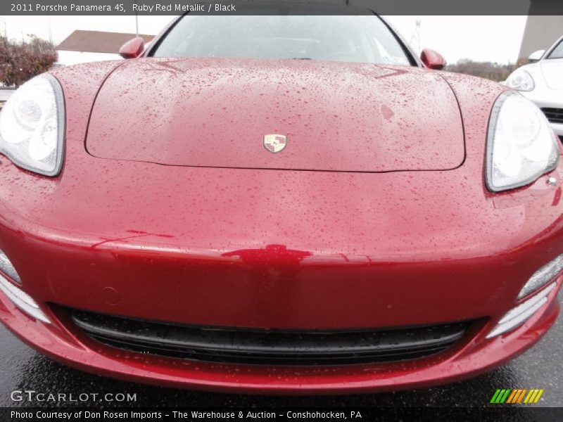 Ruby Red Metallic / Black 2011 Porsche Panamera 4S