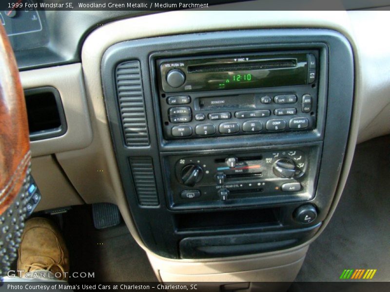 Controls of 1999 Windstar SE