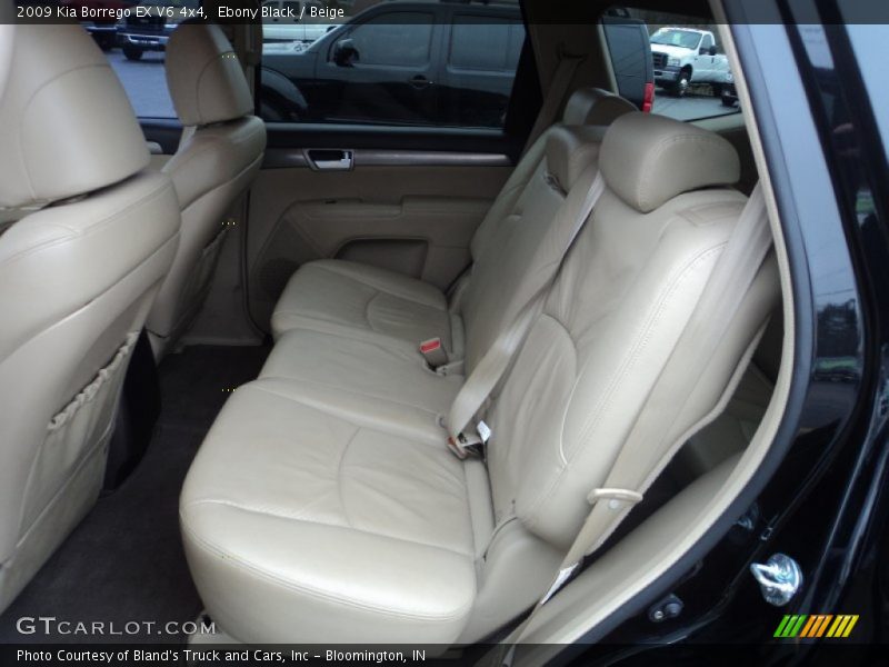 Ebony Black / Beige 2009 Kia Borrego EX V6 4x4