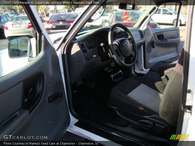 Oxford White / Medium Dark Flint 2005 Ford Ranger XL SuperCab