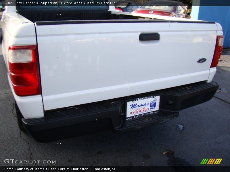 Oxford White / Medium Dark Flint 2005 Ford Ranger XL SuperCab