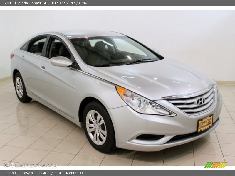 Radiant Silver / Gray 2011 Hyundai Sonata GLS