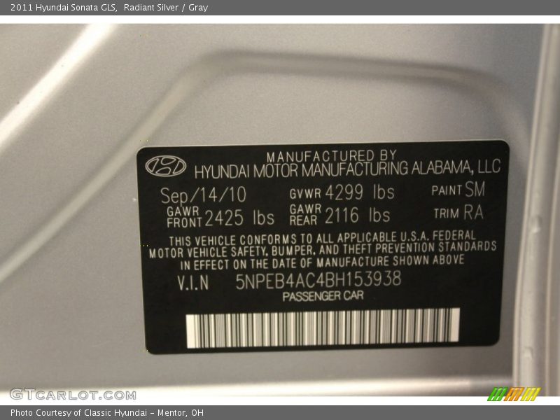 Radiant Silver / Gray 2011 Hyundai Sonata GLS