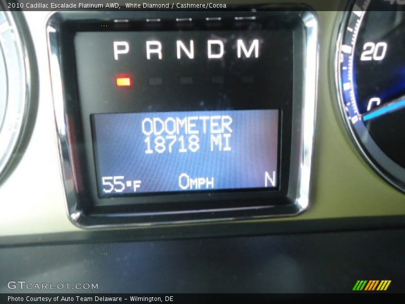 White Diamond / Cashmere/Cocoa 2010 Cadillac Escalade Platinum AWD