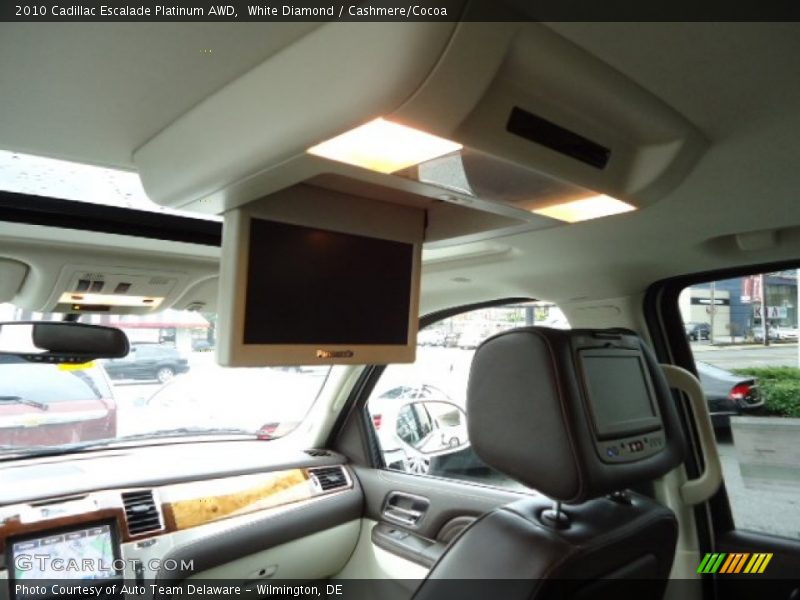 White Diamond / Cashmere/Cocoa 2010 Cadillac Escalade Platinum AWD