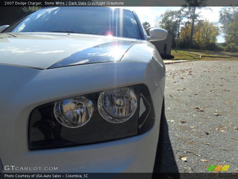 Stone White / Dark Slate Gray/Light Graystone 2007 Dodge Charger