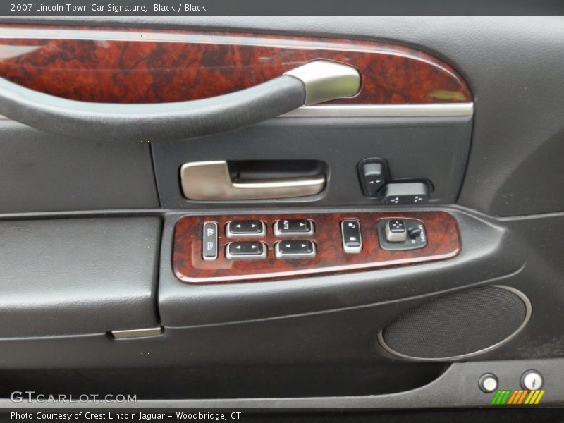 Black / Black 2007 Lincoln Town Car Signature