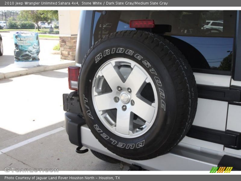 Stone White / Dark Slate Gray/Medium Slate Gray 2010 Jeep Wrangler Unlimited Sahara 4x4