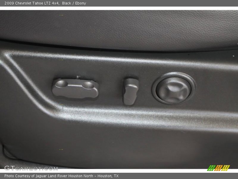 Black / Ebony 2009 Chevrolet Tahoe LTZ 4x4