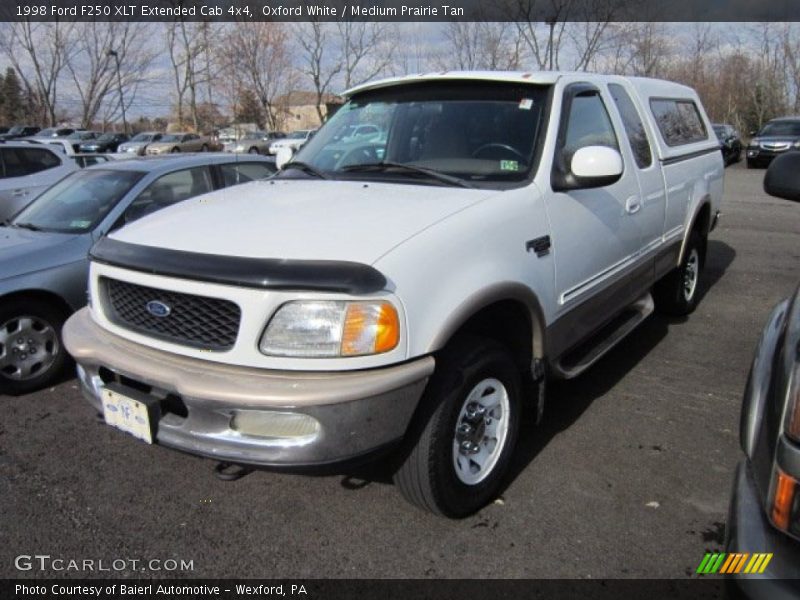 Oxford White / Medium Prairie Tan 1998 Ford F250 XLT Extended Cab 4x4