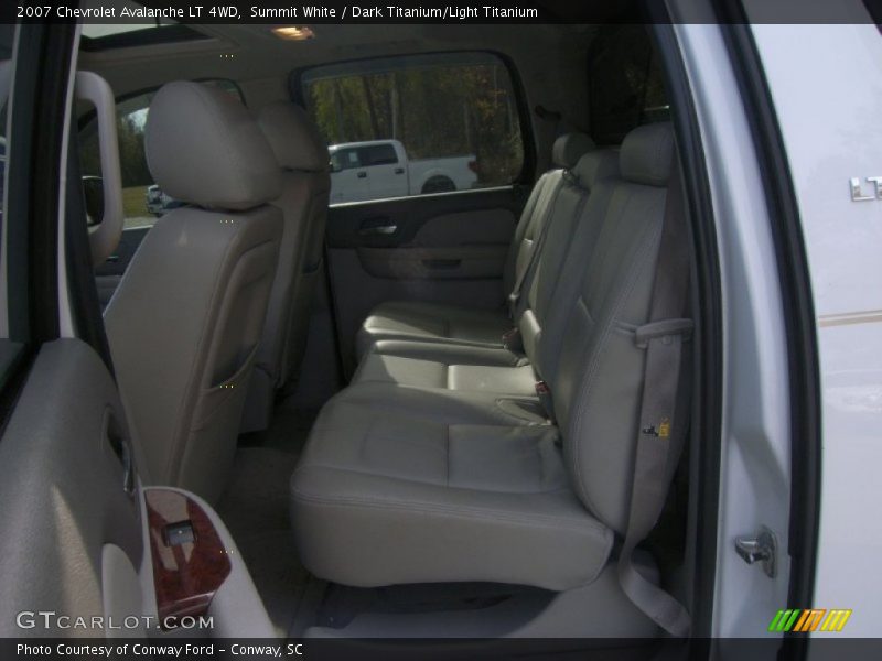 Summit White / Dark Titanium/Light Titanium 2007 Chevrolet Avalanche LT 4WD