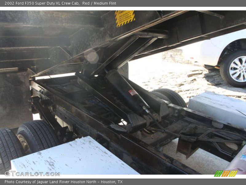 Red / Medium Flint 2002 Ford F350 Super Duty XL Crew Cab