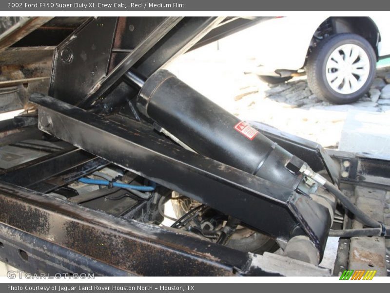 Red / Medium Flint 2002 Ford F350 Super Duty XL Crew Cab