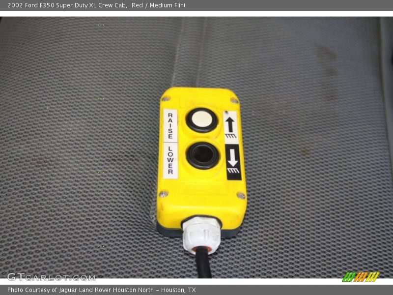 Red / Medium Flint 2002 Ford F350 Super Duty XL Crew Cab