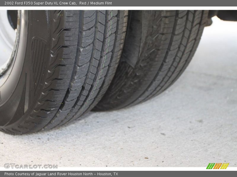 Red / Medium Flint 2002 Ford F350 Super Duty XL Crew Cab