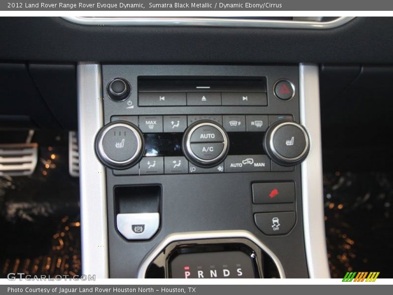 Controls of 2012 Range Rover Evoque Dynamic