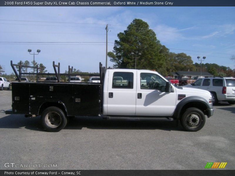 Oxford White / Medium Stone Grey 2008 Ford F450 Super Duty XL Crew Cab Chassis Commercial