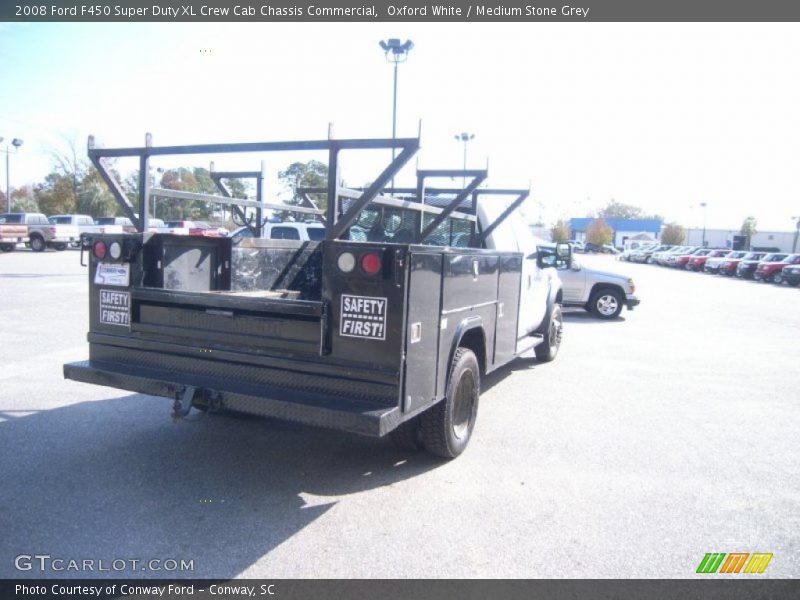 Oxford White / Medium Stone Grey 2008 Ford F450 Super Duty XL Crew Cab Chassis Commercial