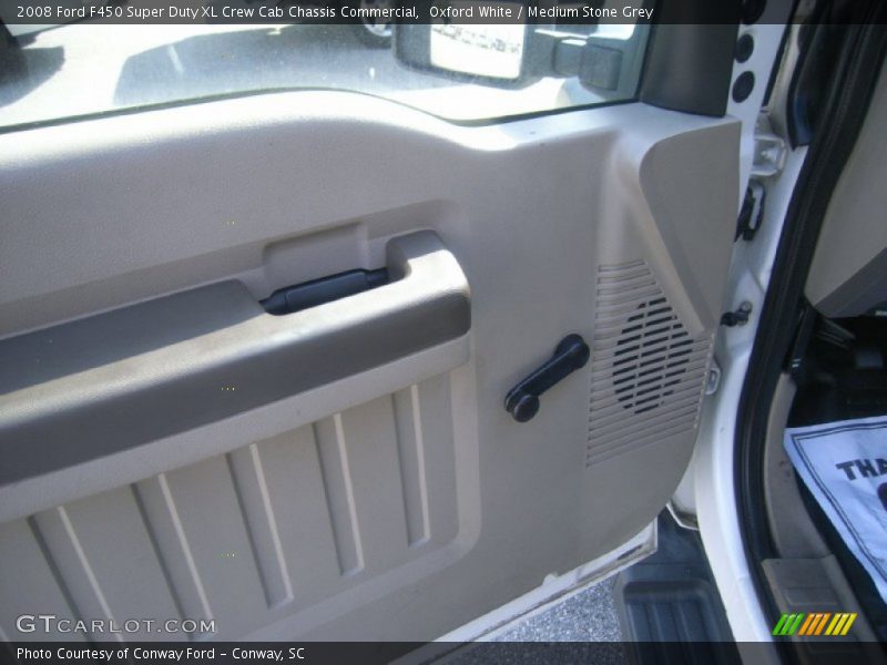 Oxford White / Medium Stone Grey 2008 Ford F450 Super Duty XL Crew Cab Chassis Commercial