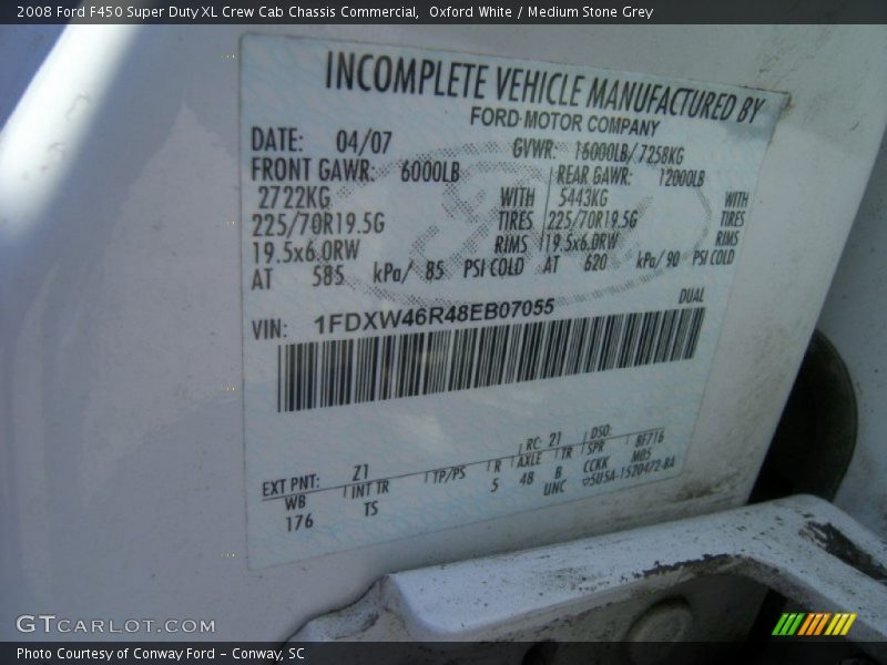 Oxford White / Medium Stone Grey 2008 Ford F450 Super Duty XL Crew Cab Chassis Commercial