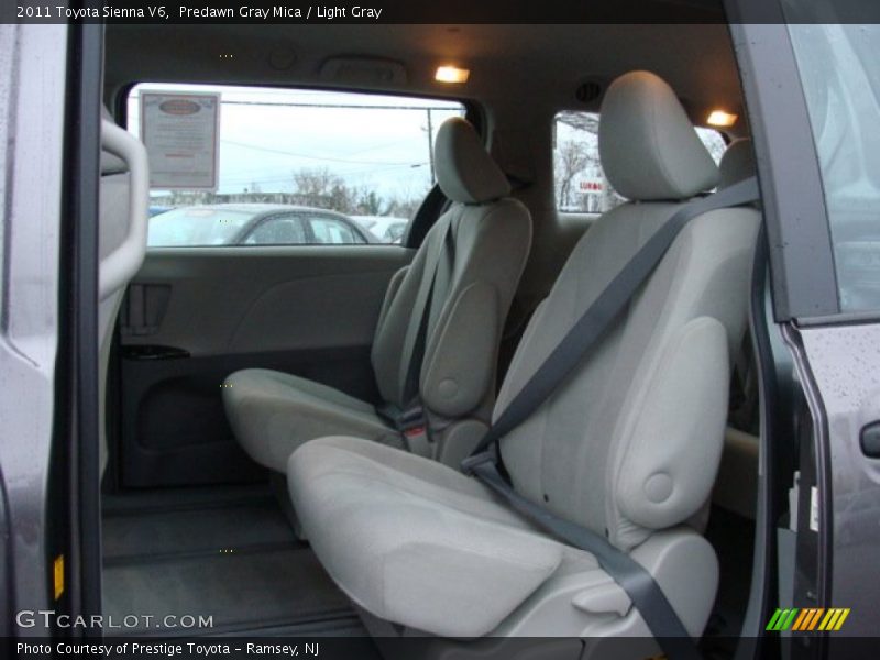 Predawn Gray Mica / Light Gray 2011 Toyota Sienna V6