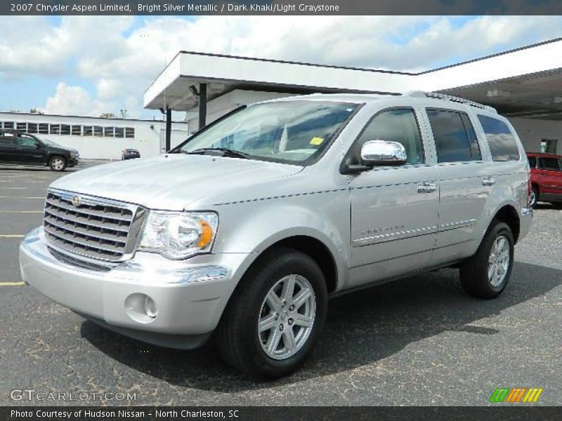Bright Silver Metallic / Dark Khaki/Light Graystone 2007 Chrysler Aspen Limited