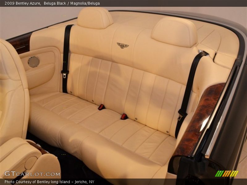 Back seats - 2009 Bentley Azure 