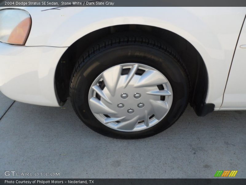Stone White / Dark Slate Gray 2004 Dodge Stratus SE Sedan