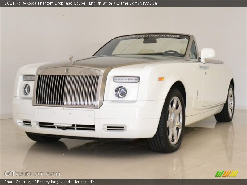 English White / Creme Light/Navy Blue 2011 Rolls-Royce Phantom Drophead Coupe