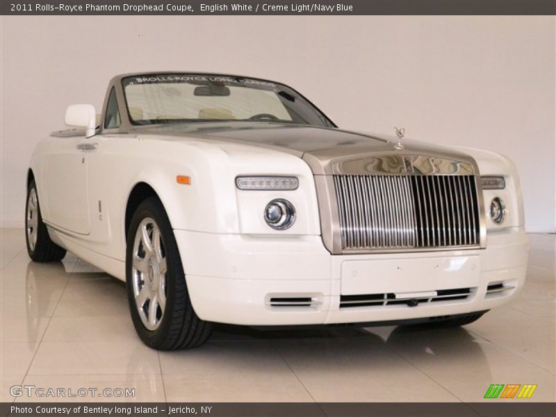 English White / Creme Light/Navy Blue 2011 Rolls-Royce Phantom Drophead Coupe