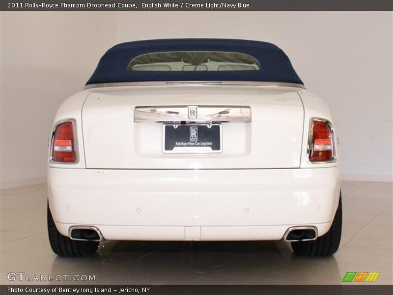 English White / Creme Light/Navy Blue 2011 Rolls-Royce Phantom Drophead Coupe