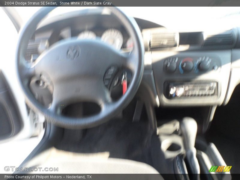 Stone White / Dark Slate Gray 2004 Dodge Stratus SE Sedan