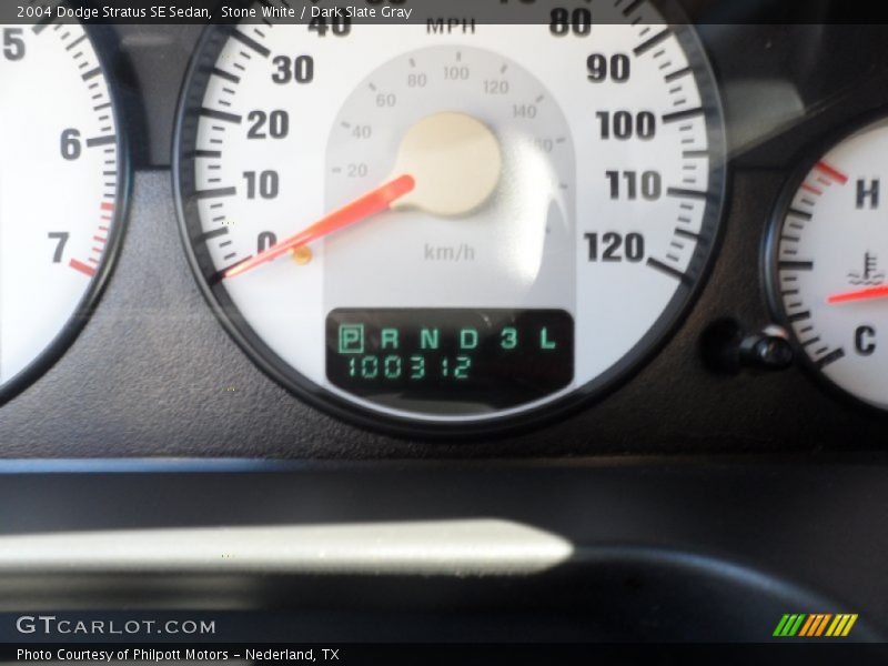 Stone White / Dark Slate Gray 2004 Dodge Stratus SE Sedan
