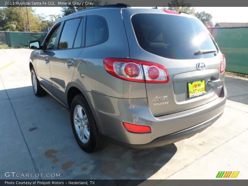 Mineral Gray / Gray 2011 Hyundai Santa Fe GLS