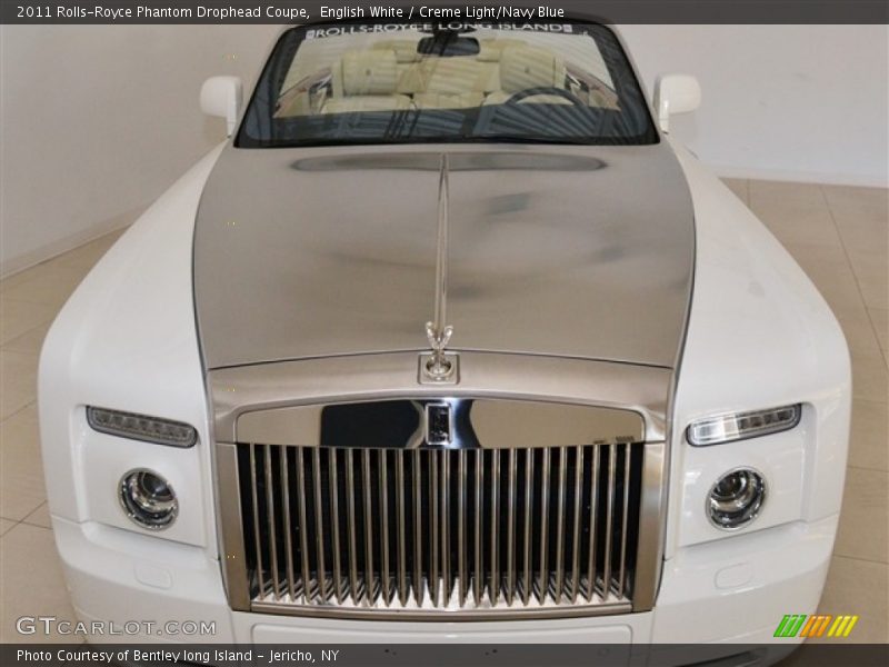 English White / Creme Light/Navy Blue 2011 Rolls-Royce Phantom Drophead Coupe