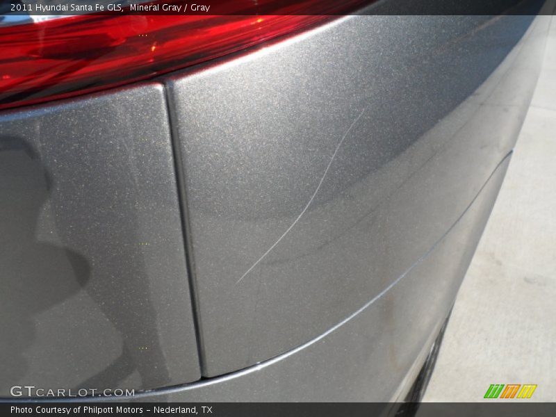 Mineral Gray / Gray 2011 Hyundai Santa Fe GLS