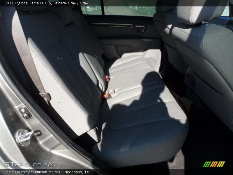 Mineral Gray / Gray 2011 Hyundai Santa Fe GLS