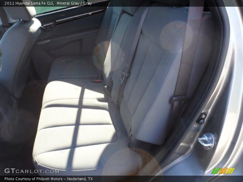 Mineral Gray / Gray 2011 Hyundai Santa Fe GLS