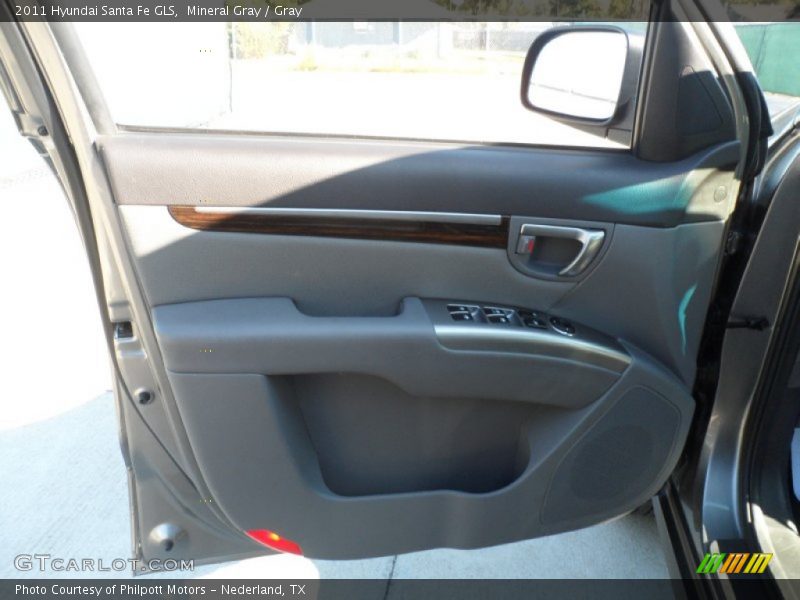 Mineral Gray / Gray 2011 Hyundai Santa Fe GLS