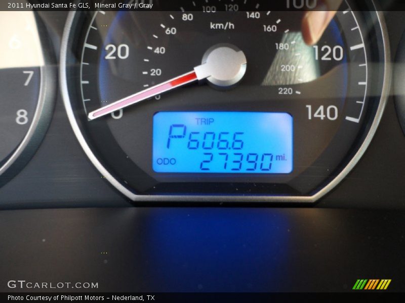 Mineral Gray / Gray 2011 Hyundai Santa Fe GLS