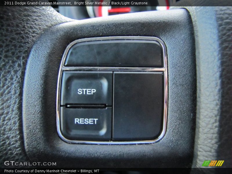 Bright Silver Metallic / Black/Light Graystone 2011 Dodge Grand Caravan Mainstreet
