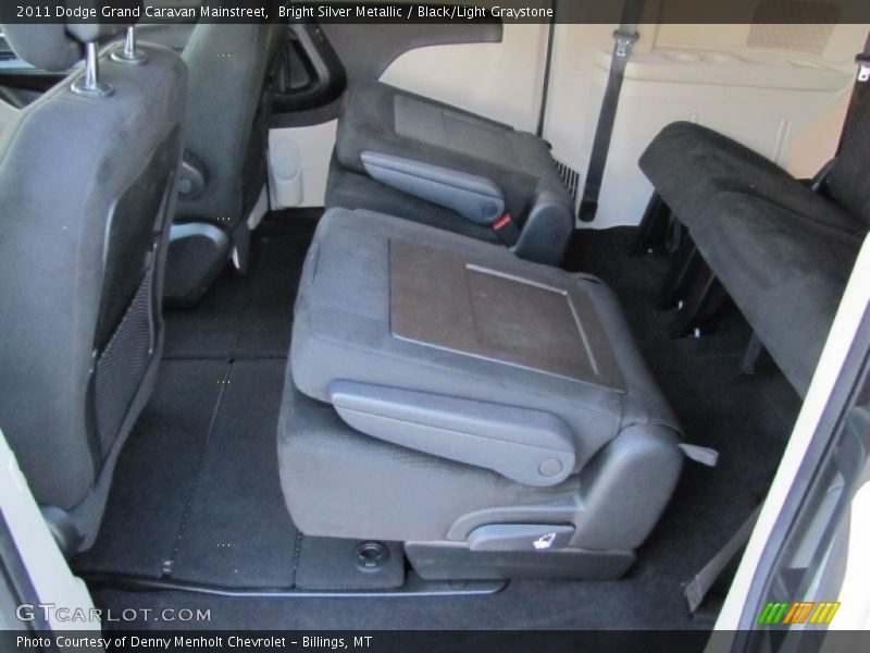 Bright Silver Metallic / Black/Light Graystone 2011 Dodge Grand Caravan Mainstreet