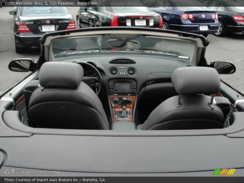 Black / Ash 2005 Mercedes-Benz SL 500 Roadster